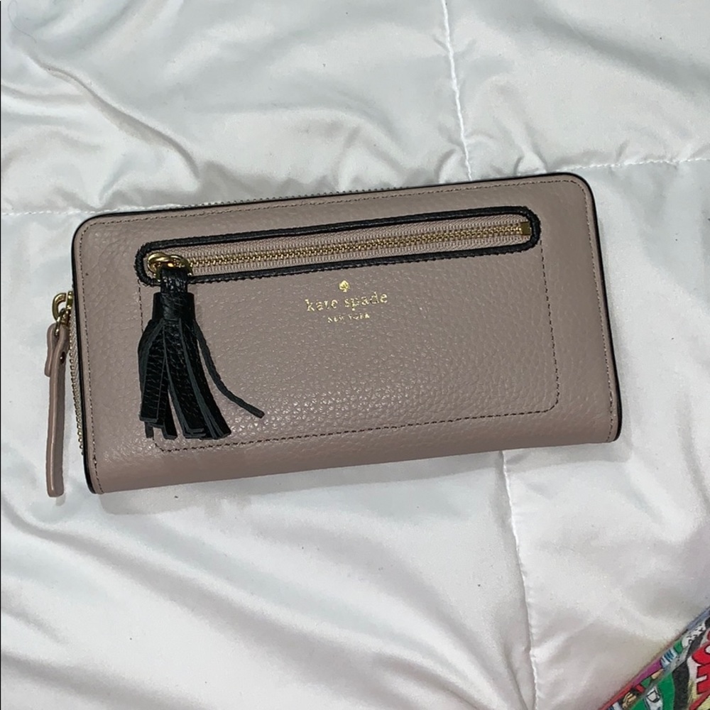 KATE SPADE CHESTER STREES NEDA WALLET